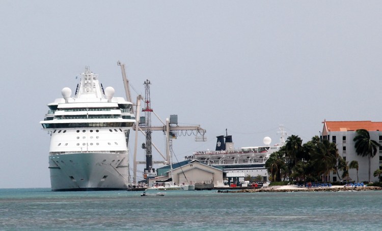Acht cruiseschepen bezoeken Aruba in augustus