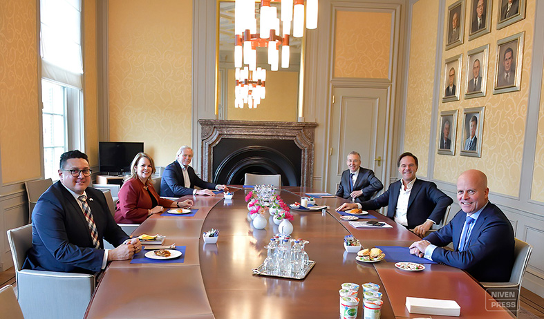 Blije gezichten bij de lunch