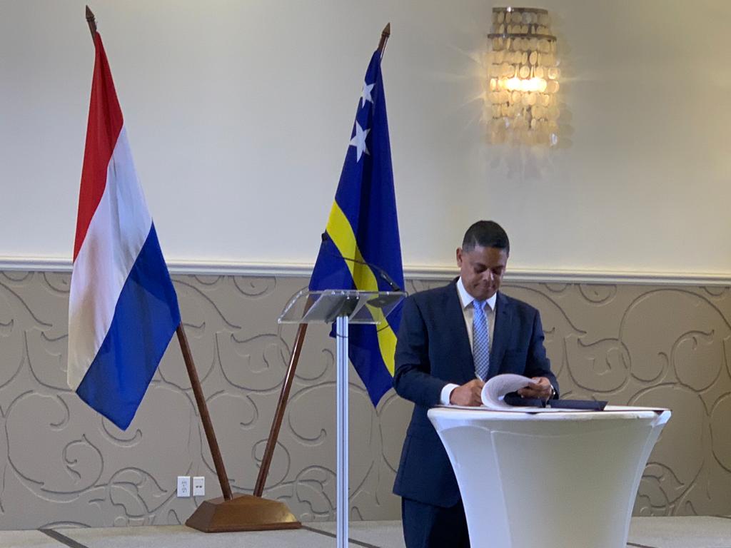 Politieke overeenstemming tussen Curaçao en Nederland
