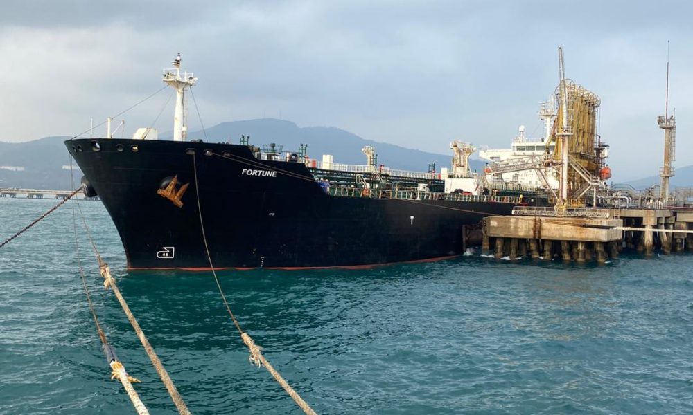 Venezuela: olieproductie stagneert, Iran schiet te hulp