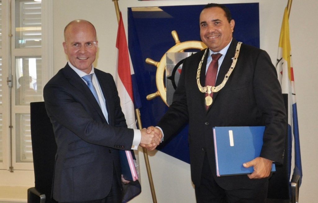 Staatssecretaris Knops komt Aruba, Bonaire en Sint Maarten bezoeken
