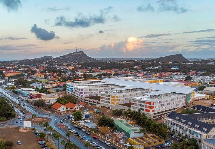 Ziekenhuis Curaçao kan nog 4 tot 6 weken zorg leveren