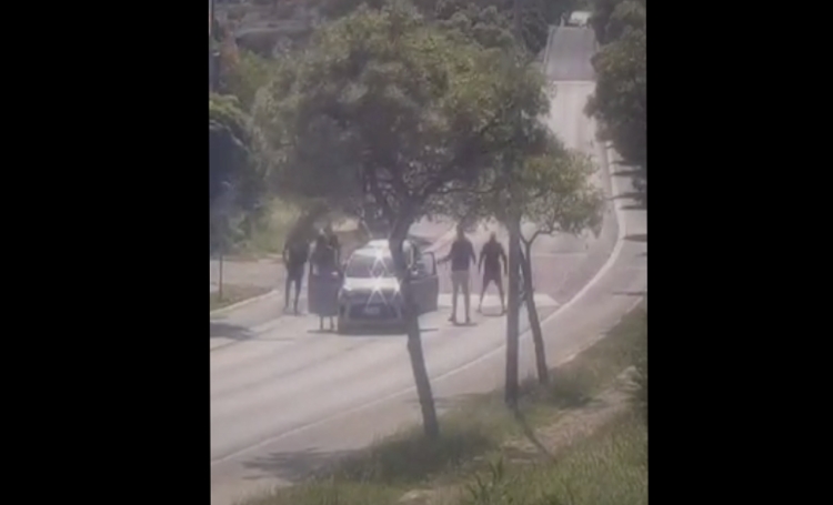 Twee Amerikaanse toeristen op Curaçao met machetes beroofd van auto