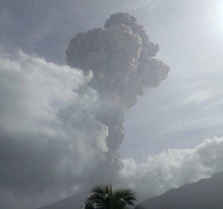 Sint Vincent: vulkaanuitbarsting tien keer erger dan COVID