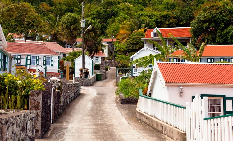 Saba weer open voor toerisme