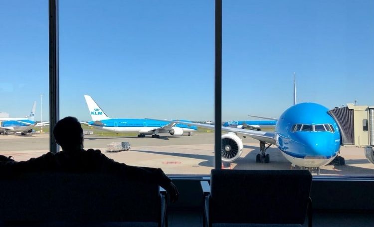 KLM-passagiers naar Curaçao en Sint Maarten kunnen vooraf online coronadocumenten laten checken