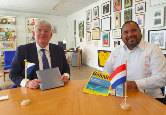 Gezaghebber Bonaire tevreden over samenwerking met Vereniging van Nederlandse Gemeenten
