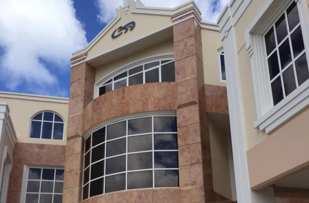 Centrale Bank Aruba geeft schot voor boeg inzake verkoop Banco di Caribe