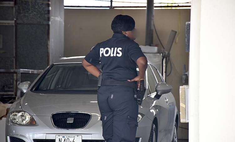 Hoge straffen geëist voor corrupte politieagenten op Curaçao